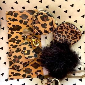 Itzy Ritzy Leopard bundle